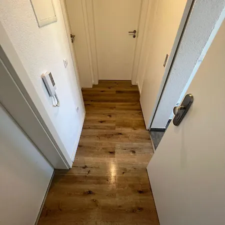 Apartment L8 Street - Hirsauerstrasse 112 *